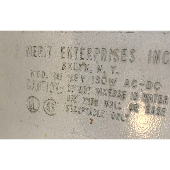 Vintage Grant Maid Hand Mixer Mod. 115v 160w AC-BC W.T. Grant Dept 1950 - Picture 6 of 6